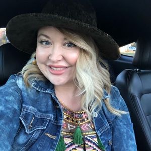 Meet your Posher, Ginger